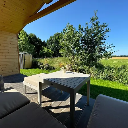 101 Tiny House Elbhuette Mit Wiesenblick בית נופש בלקדה